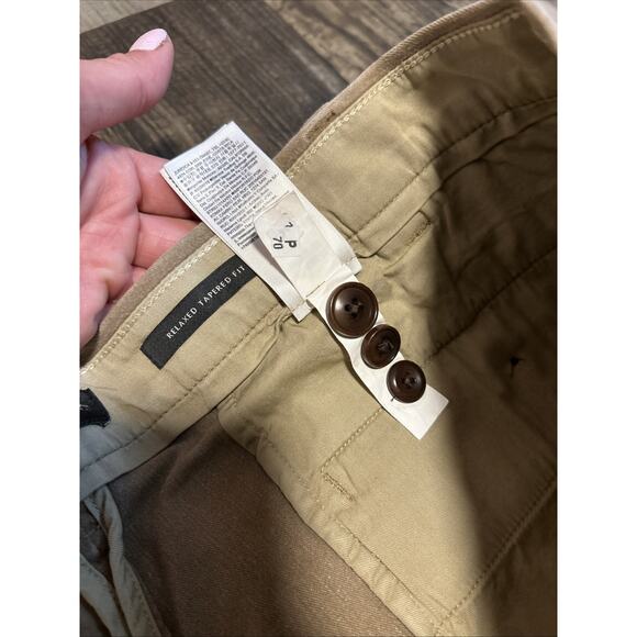 Banana Republic Brushed Traveler Pant Mens 42L Beige Pleated Preppy Relaxed Fit - Picture 7 of 10